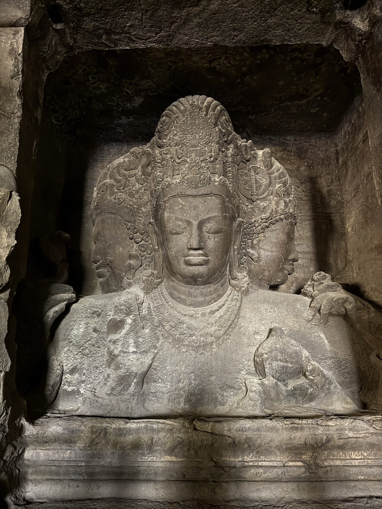 【インド・ムンバイ】世界遺産のエレファンタ島に行ってみた🐘